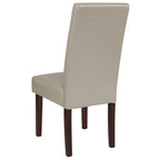 Sillón tapizado tipo Parsons con detalle de panel lateral